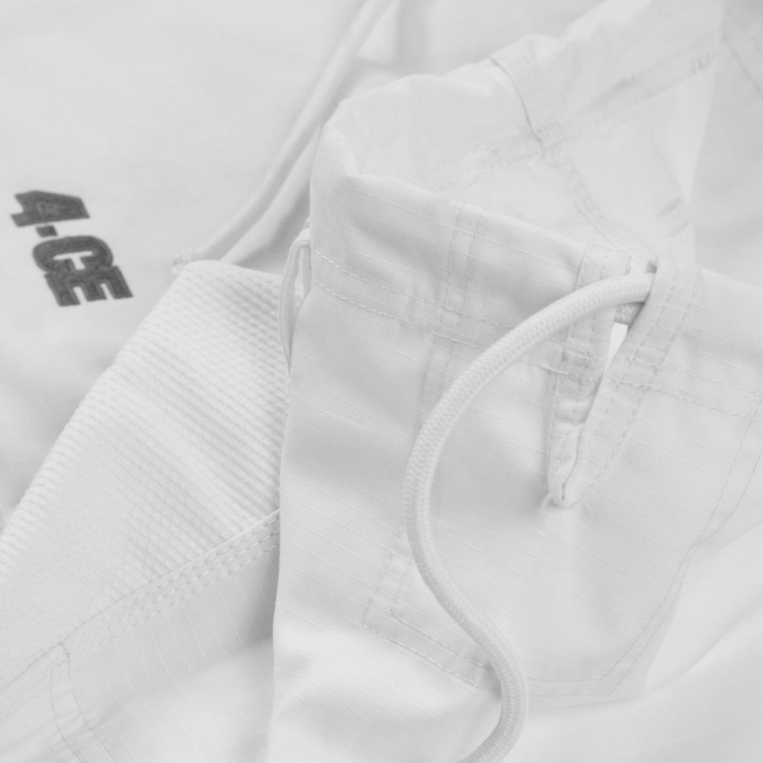4CE GI White