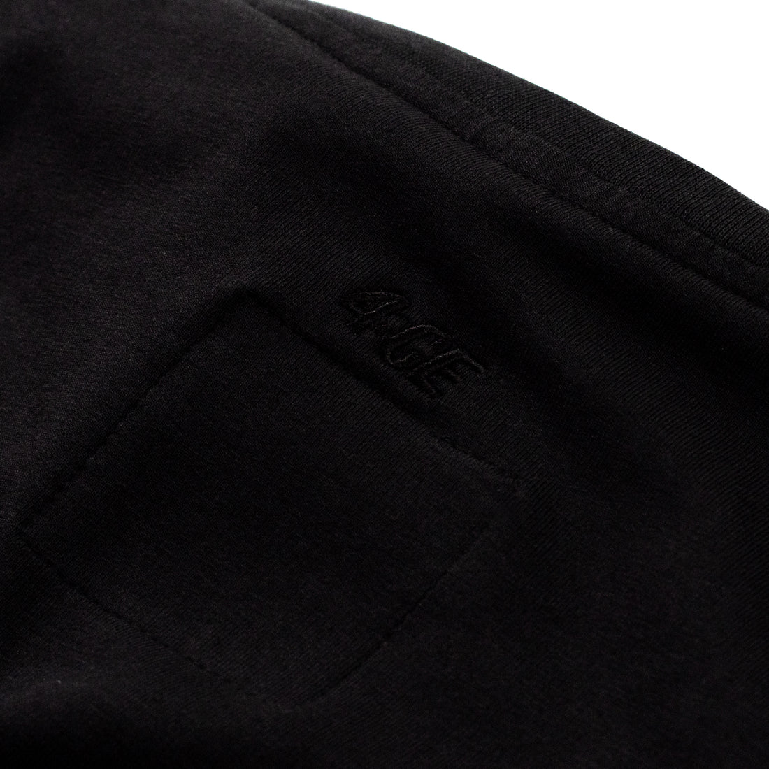 Stealth Logo Sweatshirt - Black