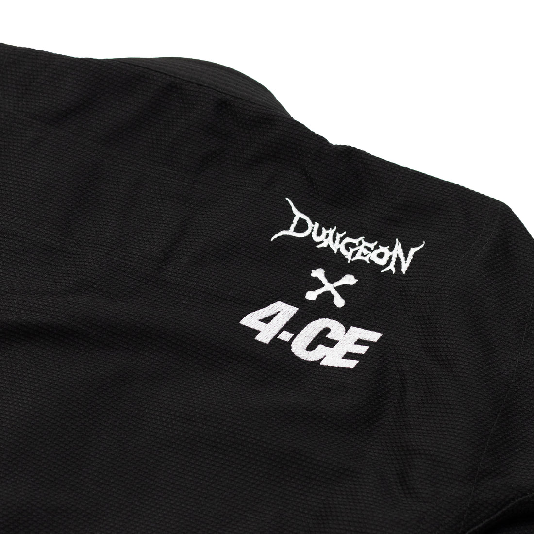Dungeon x 4CE GI - Black