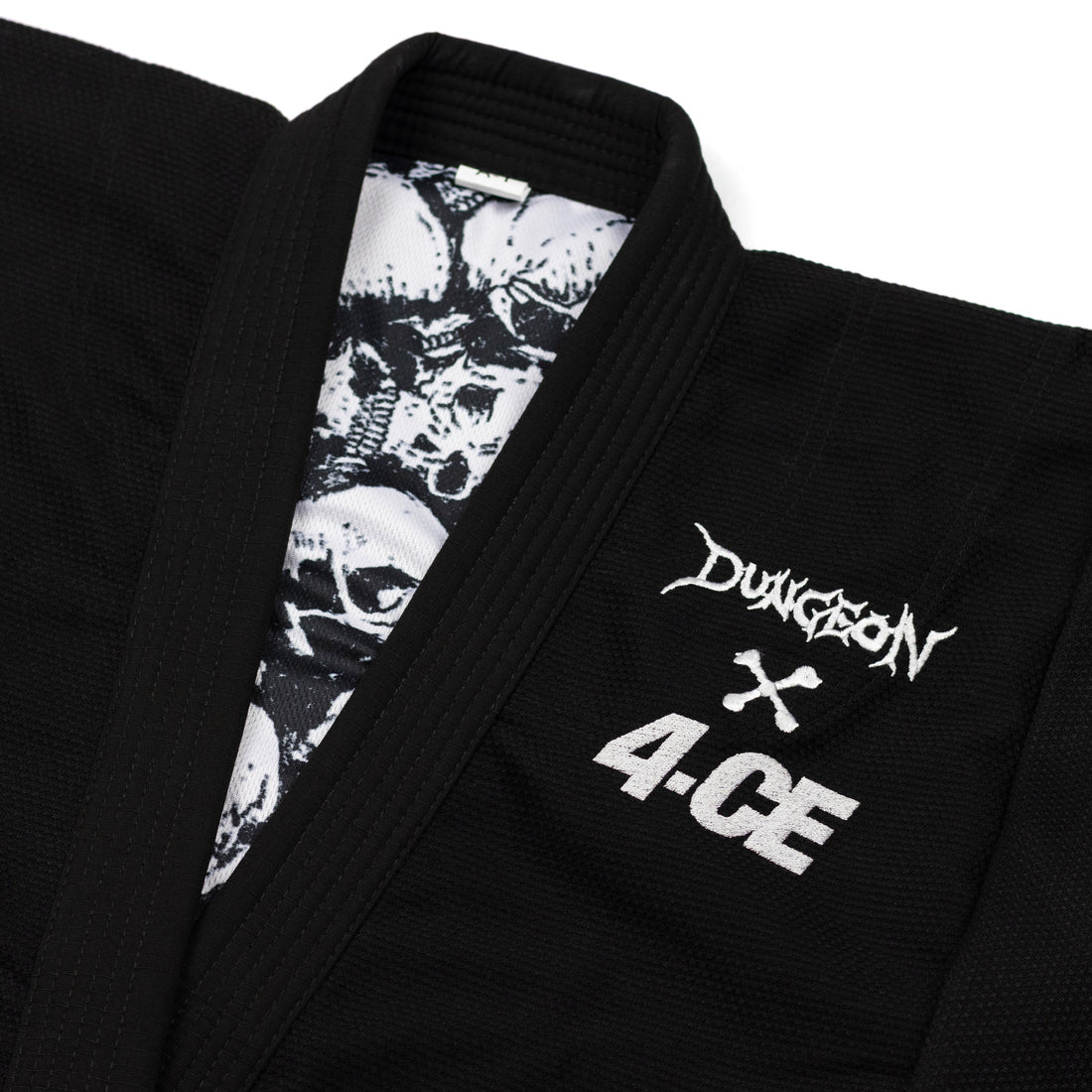 Dungeon x 4CE GI - Black