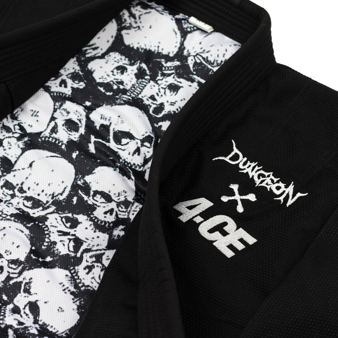 Dungeon x 4CE GI - Black