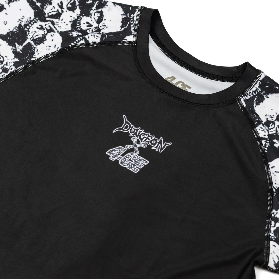 Dungeon X 4CE Short Sleeve Rash Guard - Black