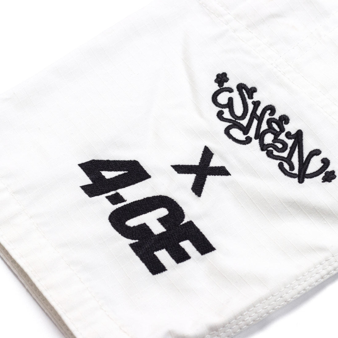 Shen x 4CE GI - White