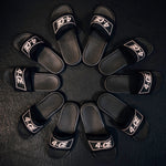 ICON Slider - Black